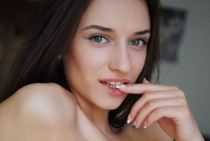 สาวรัสเซีย น่าเลียหีจังเลยครับ [รูปโป๊]