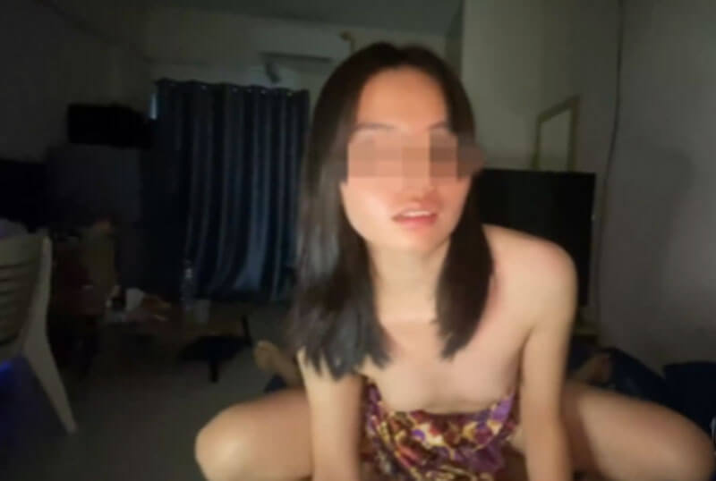 หลุด VK น้องแอปเปิ้ล อมควยโชว์ [VK]