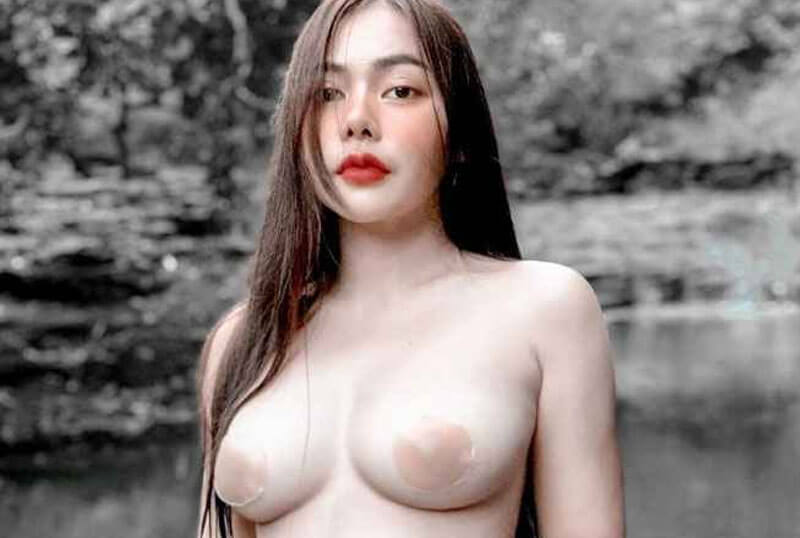 นมใหญ่หีชมพู ถ่างรอแล้วอย่าช้า [รูปโป๊]
