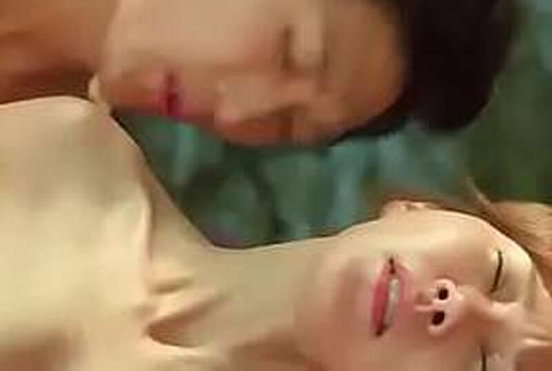 หุ่นเซ็กซี่โดนปี้ทั้งเรื่อง [หนังอาร์]