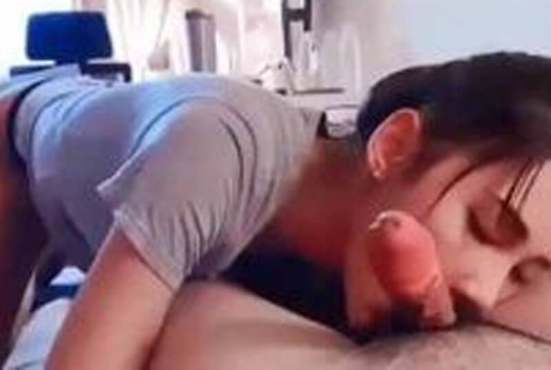 หนุ่มข้างบ้านจัดจ้าน [หนังโป๊]