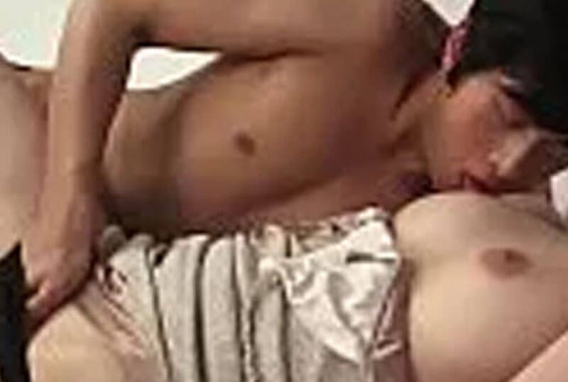 เกาหลีเงี่ยนแอบเย็ดกับเชฟหนุ่ม [หนังอาร์]